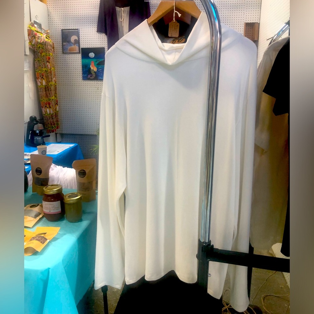 Organic Cotton Sweater NWT